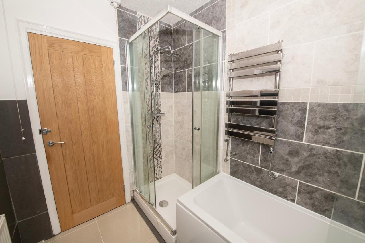 Emmadale Central Bridlington Sleeps 7-8 ภายนอก รูปภาพ