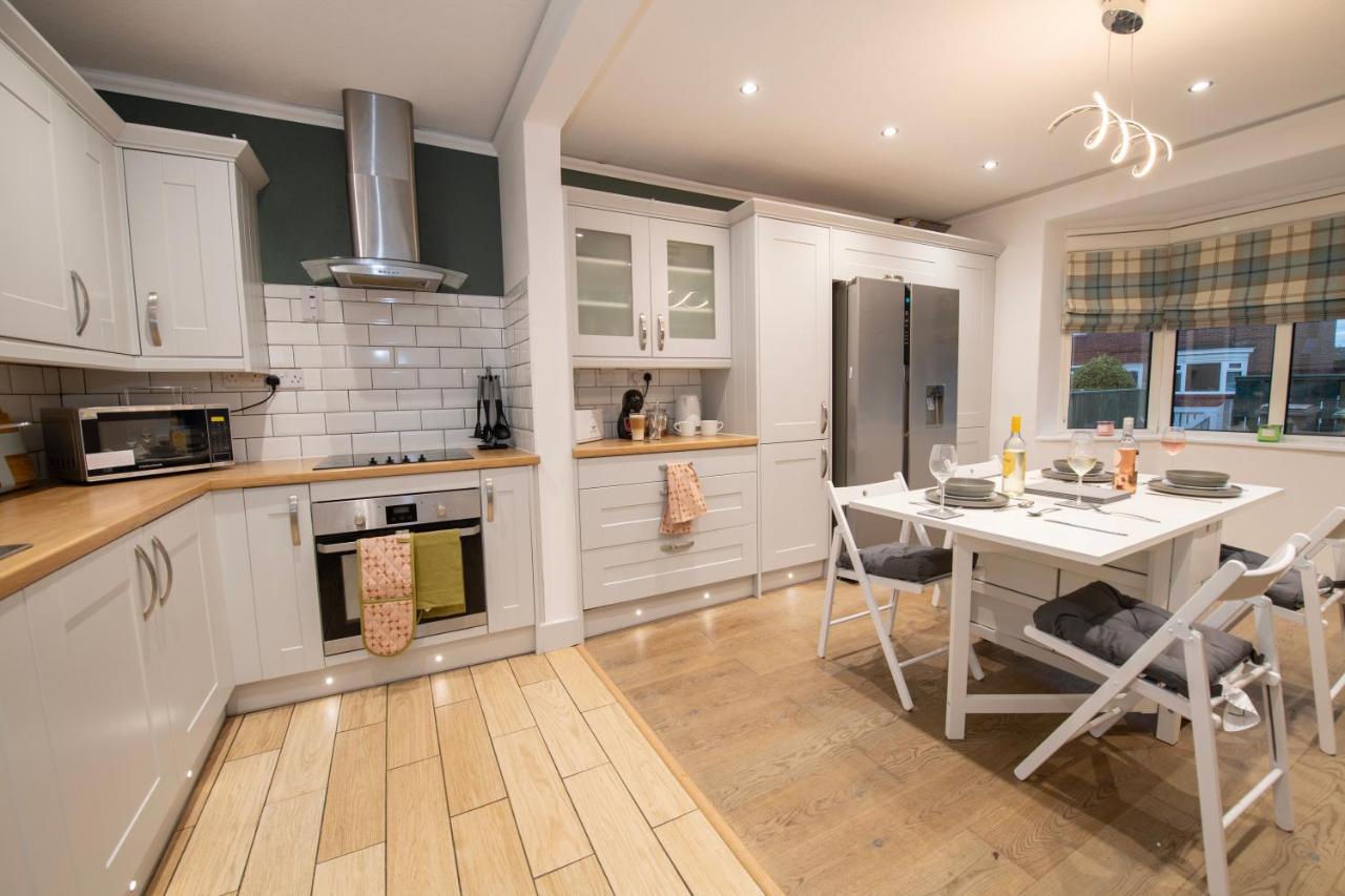 Emmadale Central Bridlington Sleeps 7-8 ภายนอก รูปภาพ