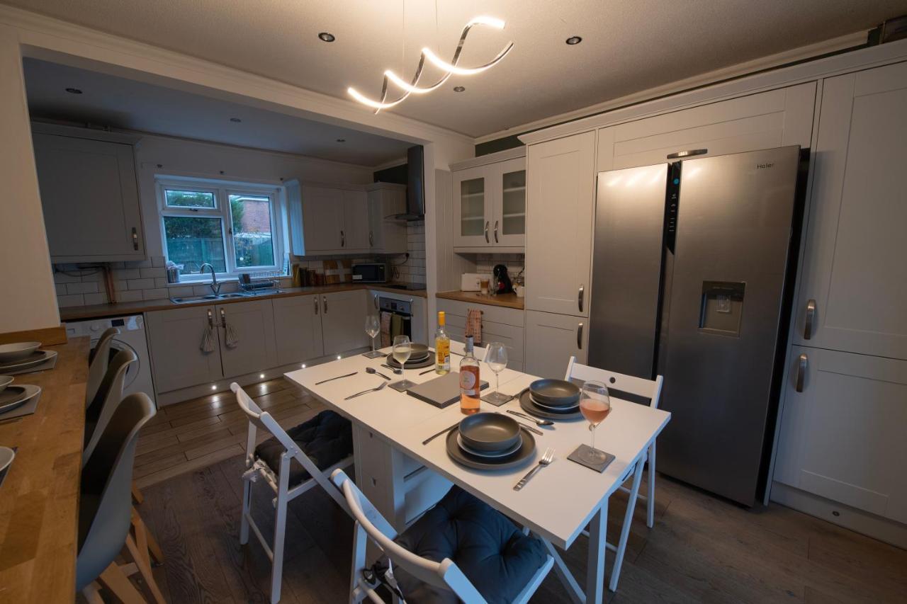 Emmadale Central Bridlington Sleeps 7-8 ภายนอก รูปภาพ